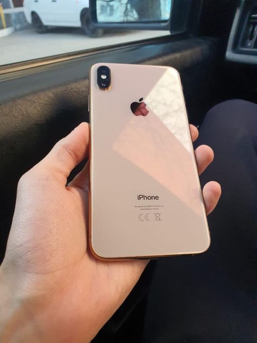 iPhone XsMax 64gb/ battery 82%
