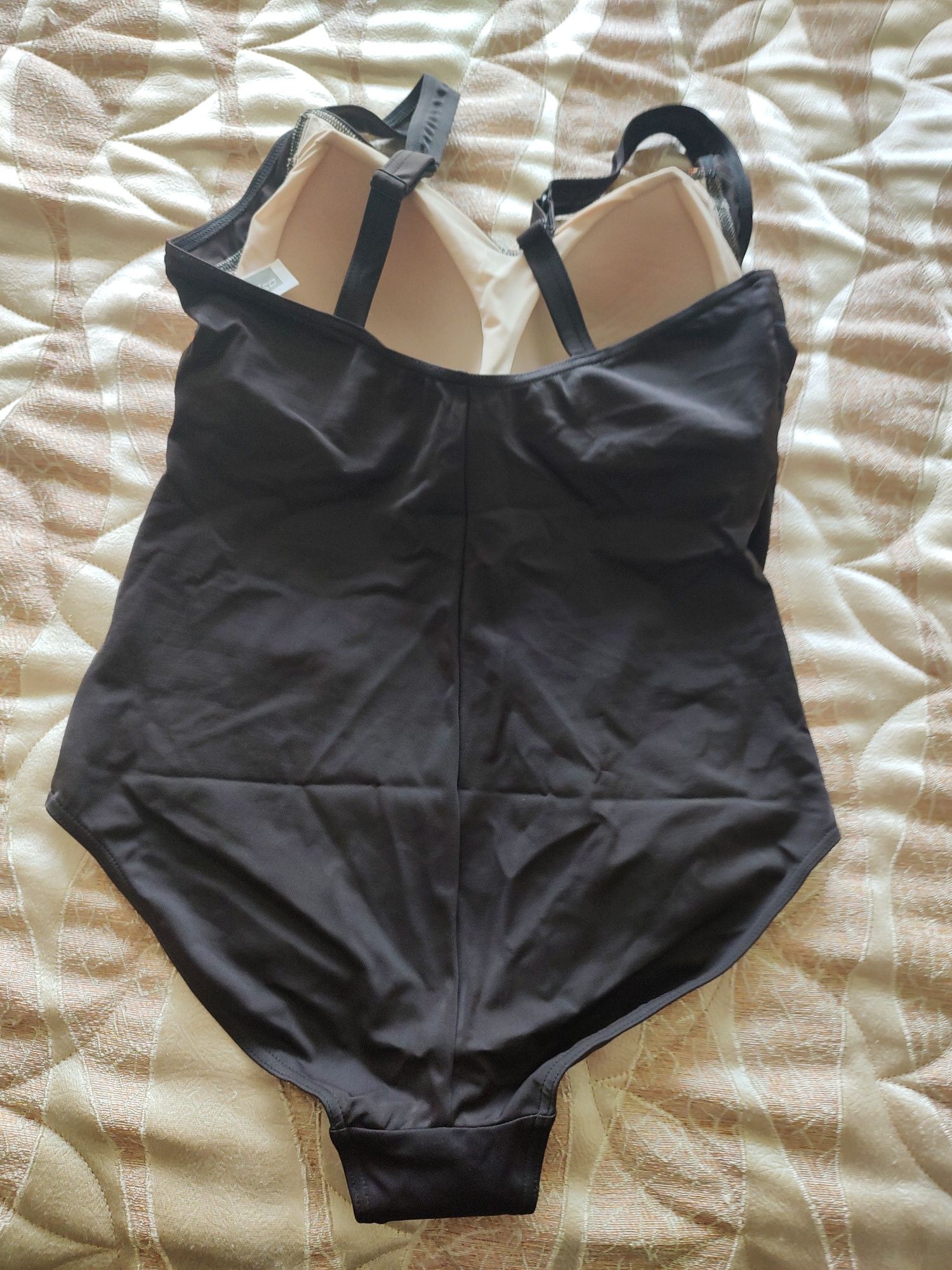 Цял бански  Triumph, Rodeo, Liska, Kangaroos и Victoria Secret