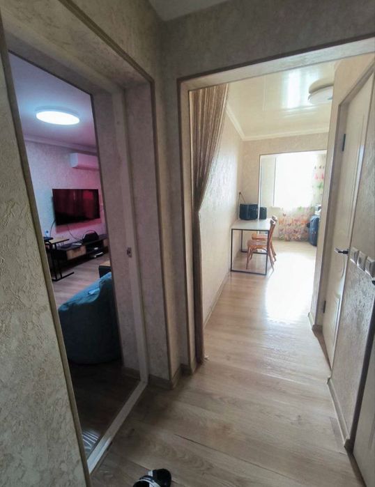 Цум 1-ком метро космонавтов , продается квартира 32м2
