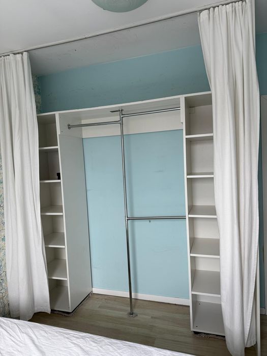 Mobila dormitor,stare foarte buna