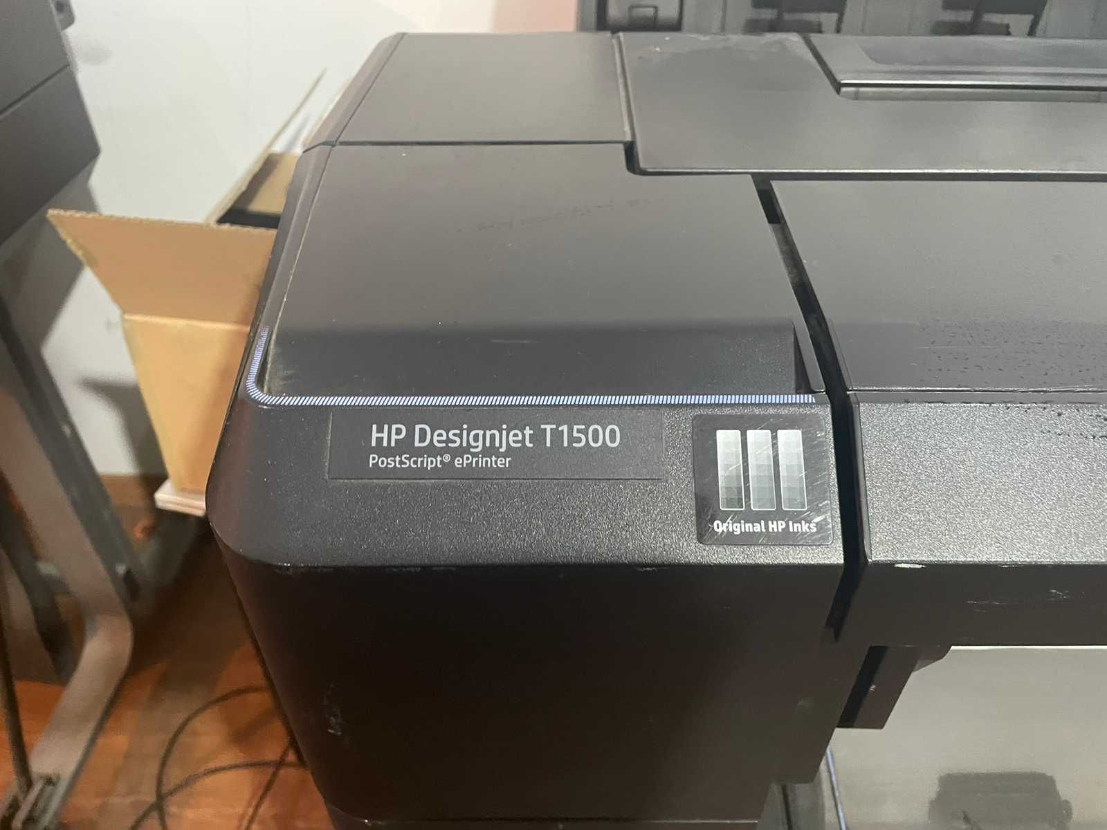 Плоттер  HP T1500   (CR356A), HP T520 36-in ePrinter CQ893A