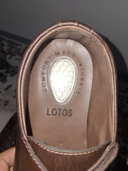 Продаётся мужской обувь