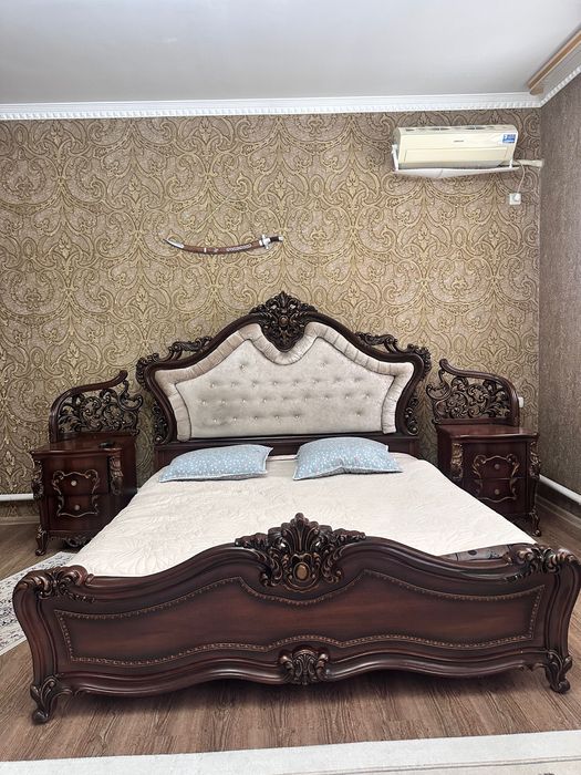 Продается спальная гарнитура в хорошем состоянии