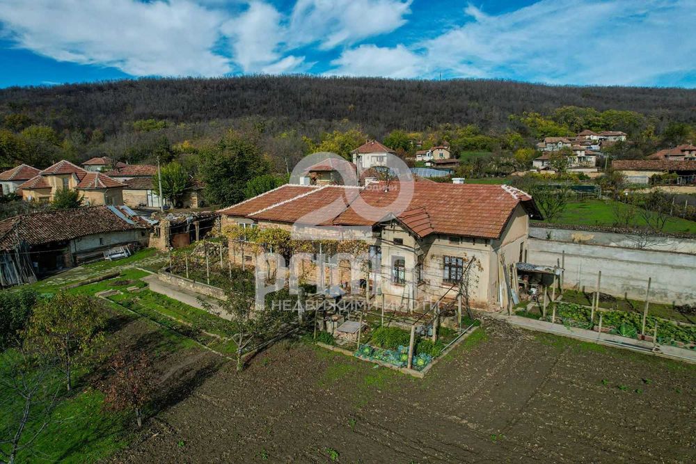 Продава се Къща в с. Драганово, Област Велико Търново - 144 кв.м за 500 €/кв.м - Снимка #11