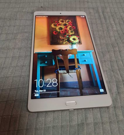 Huawei MediaPad T2 7.0 octa core 1.8 2gb ram 16 gb intern