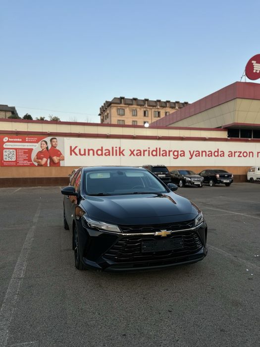 Monza 1.3 turbo 2023 kraskasi toza