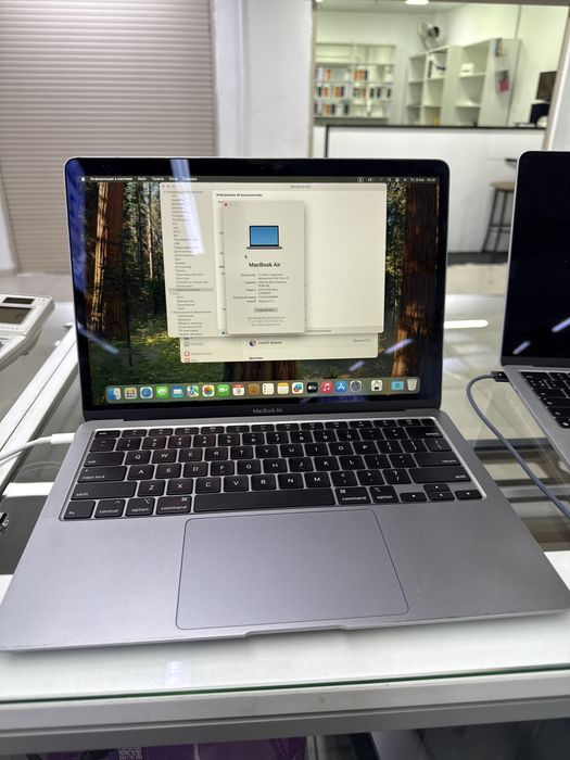 Apple Macbook Air Core i3 256gb