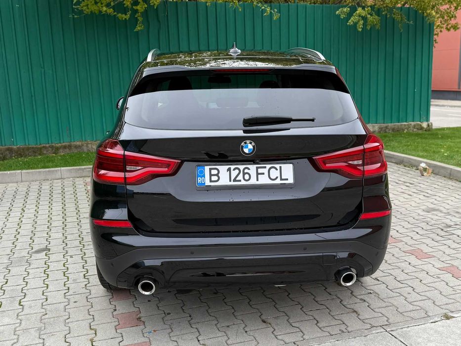 BMW X3  MILD HYBRID Head-up/Camera 360/Adaptiv Led/Webasto