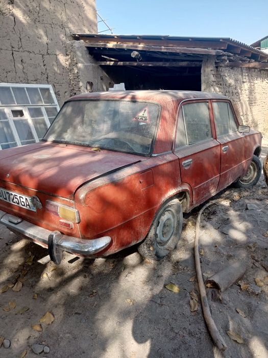 Жигули 1978 йил ситлади