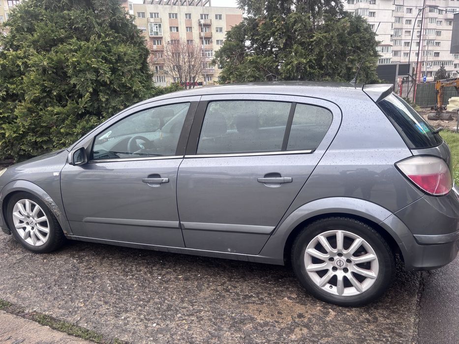 Opel Astra H 1.6 benzina+Gpl
