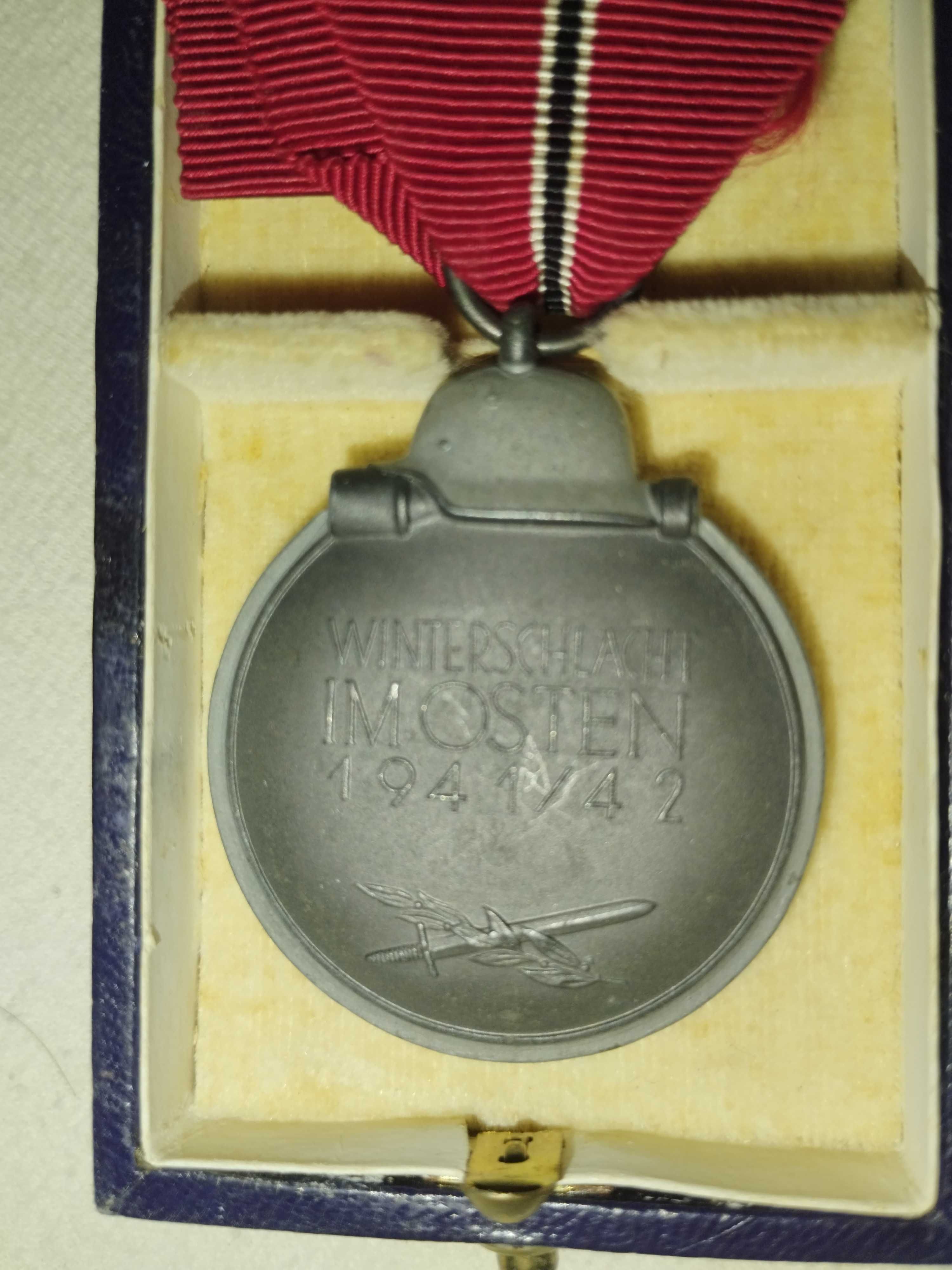 WW II MEDALIE WINTERSCHLACHT im osten 1941/42 originală