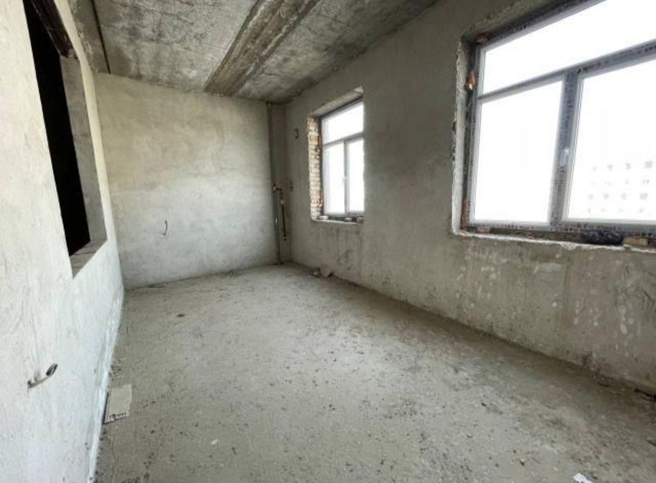 Fayzobod tomonda 3 xonalik korobka sotiladi