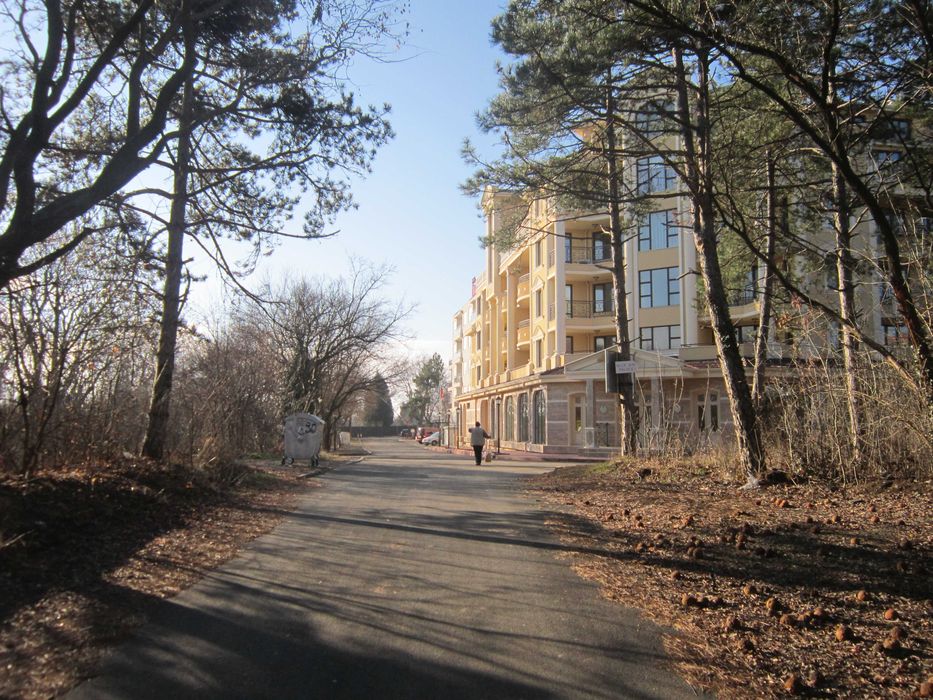 Продава се Парцел в Поморие - 1385 кв.м за 150 €/кв.м - Снимка #1