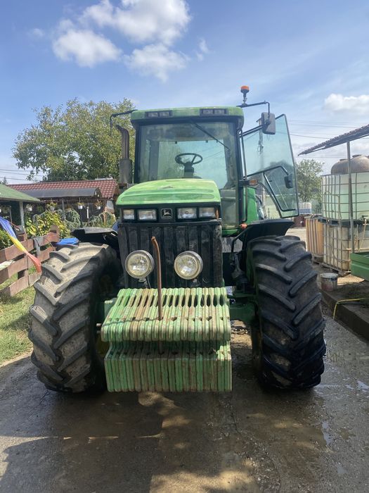 Tractor John deere 8200