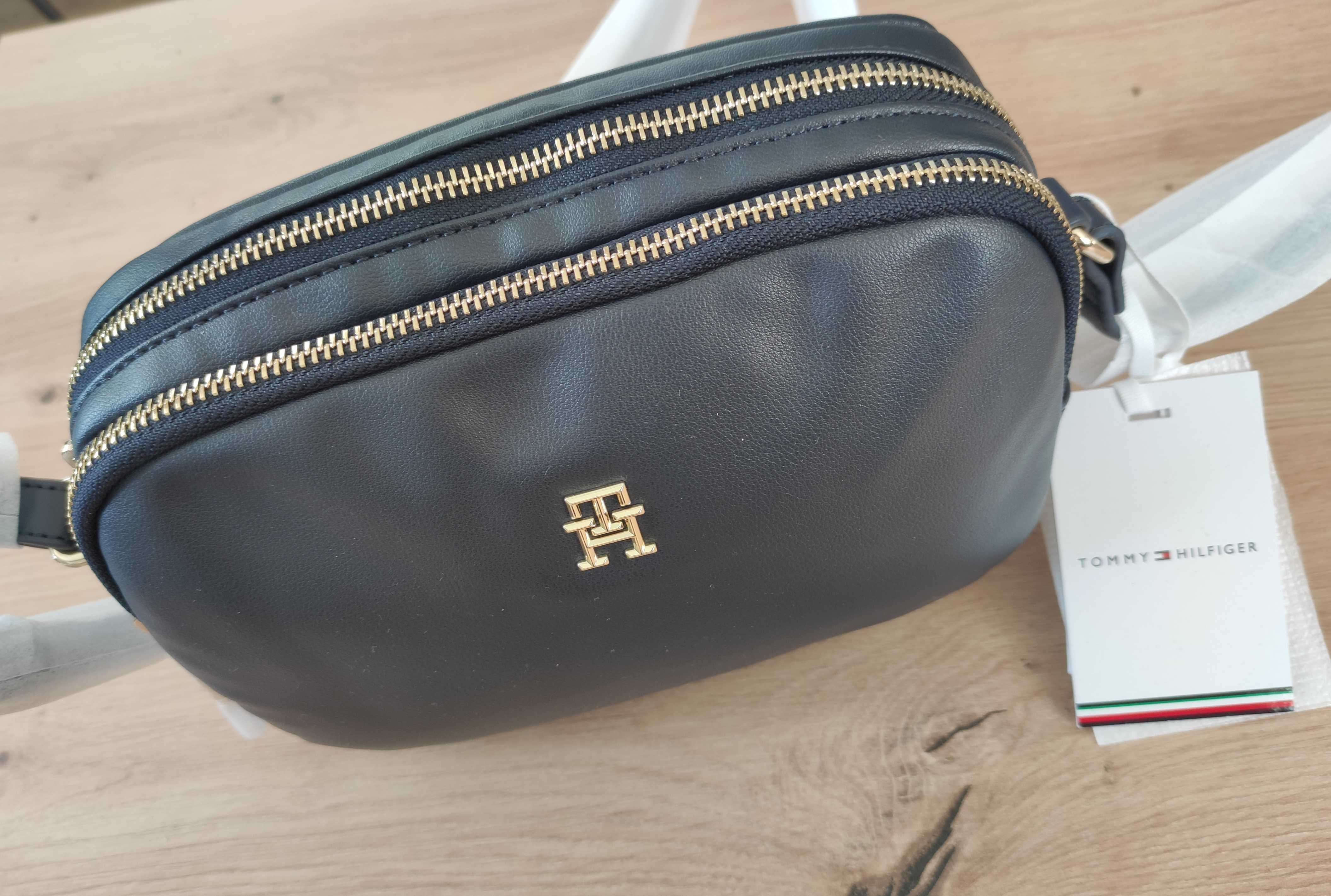 Нова чантичка Tommy Hilfiger