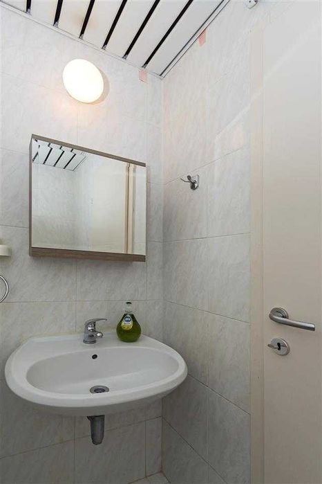 Дава се под наем Едностаен апартамент в Бургас, Лазур - 35 кв.м за 153 € - Снимка #1