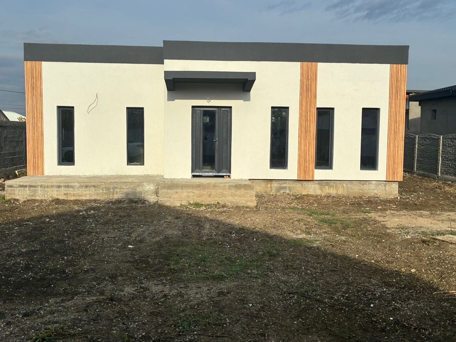 Casa de vanzare in Simian !