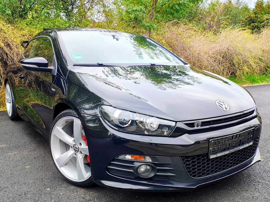 VW Scirocco R Line Pret in Euro