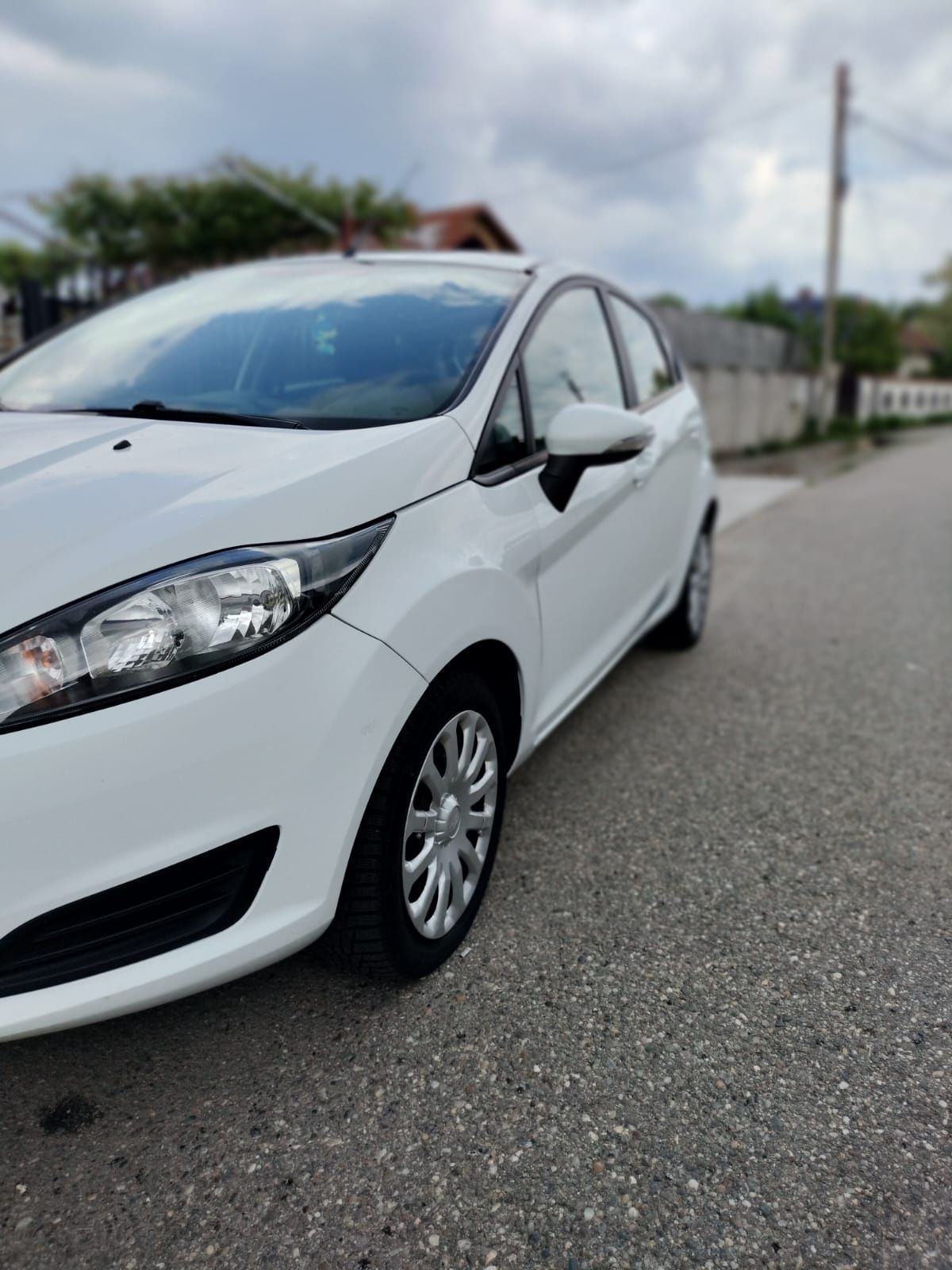 Ford fiesta 1.5 DCI 2015!