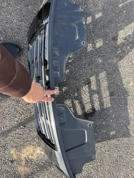 Решетка Nissan Navara 4 2бр