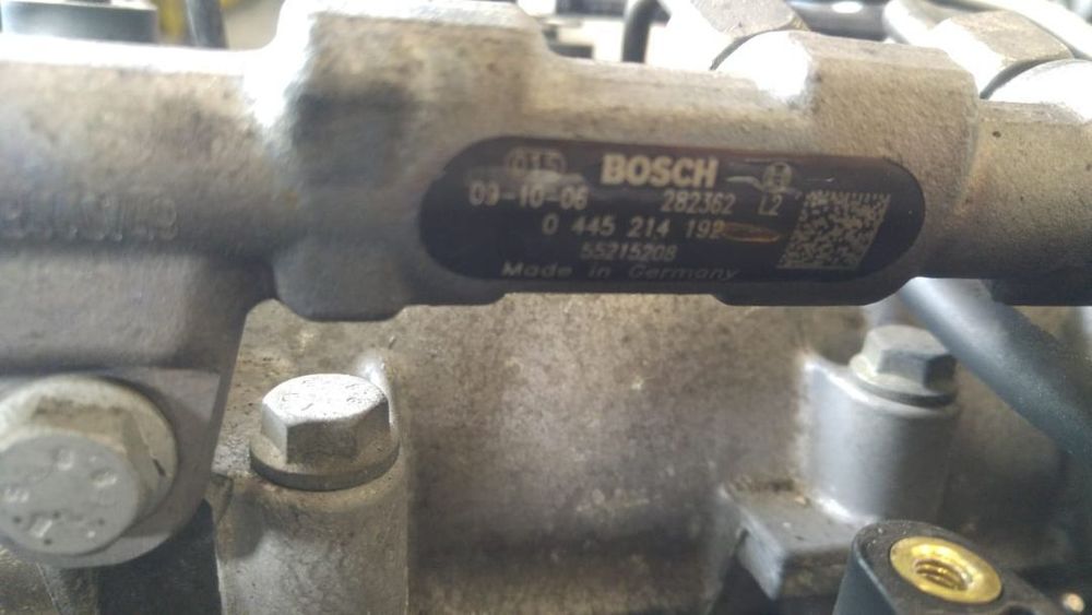 Rampa injectoare 1.6 d multijet 198a3000 fiat doblo cargo 2 0445214192