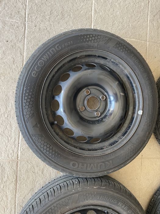 Комплект за Toyota Aygo- Гуми с джанти