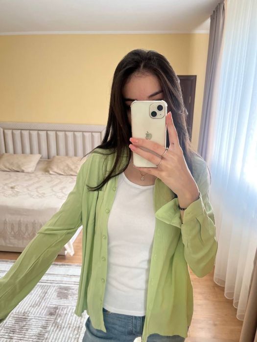 Продам новую рубашку !