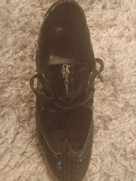 Дамски спортно елегантни обувки