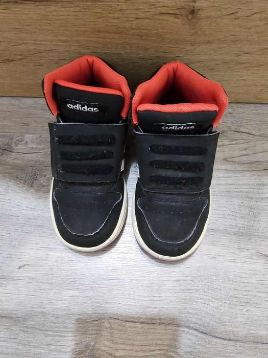 Кецове за момче   Adidas .