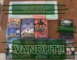 Vand carti in stare foarte buna!!