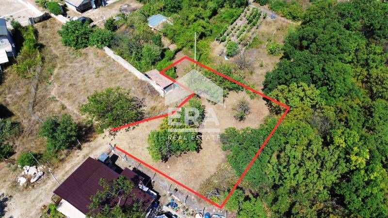 Ексклузивен урегулиран поземлен имот за продажба, в м-т Манастирски ри