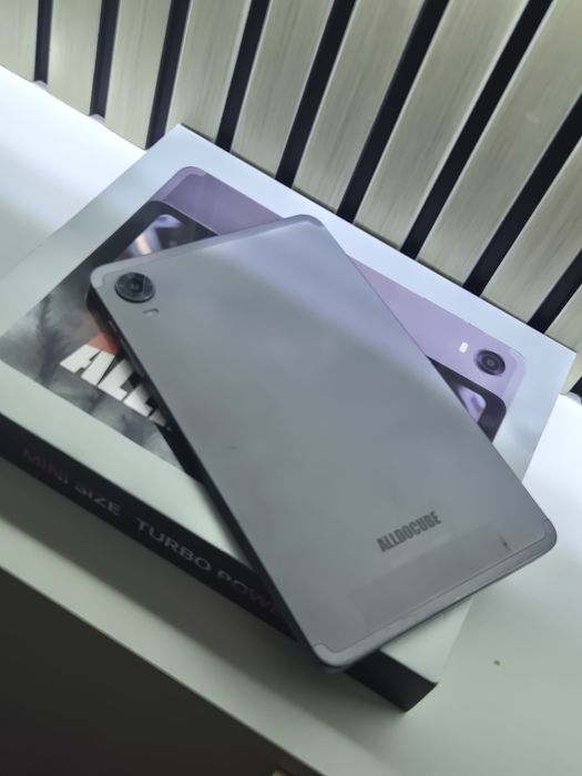 Продам планшет/Планшет сатам ALLDOCUBE IPLAY60 MINI TURBO