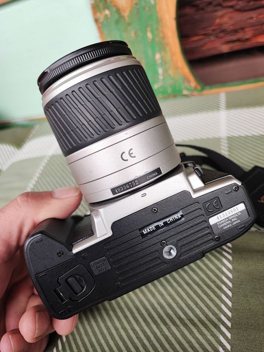 Aparat foto MINOLTA Dynax 4 - stare nouă!