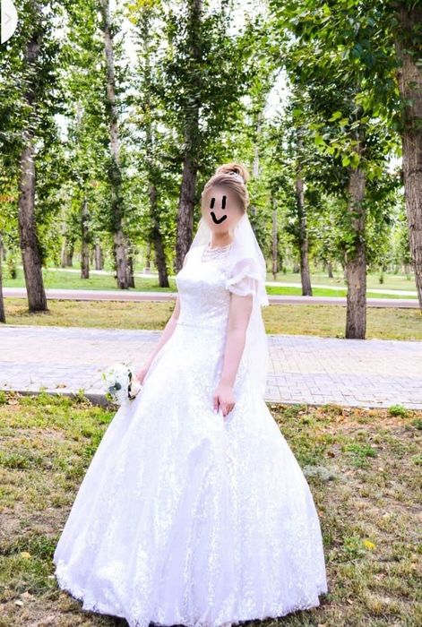 Свадебное платье