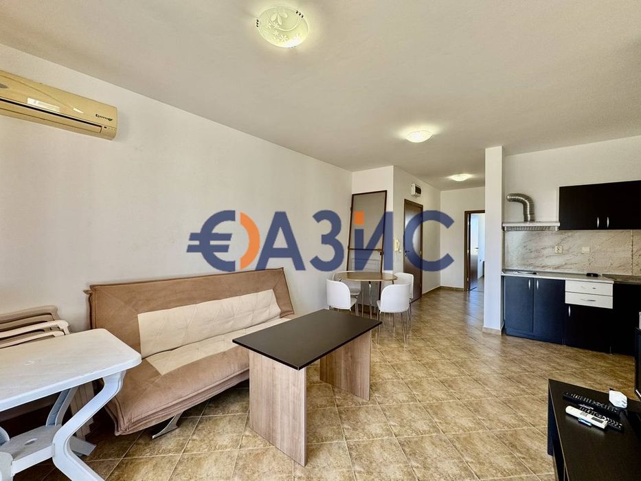 Продава се Двустаен апартамент в с. Кошарица, Област Бургас - 67 кв.м за 923 €/кв.м - Снимка #4