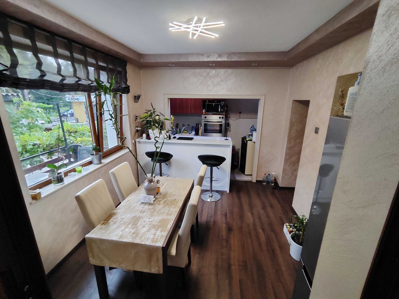 Продава се Етаж от къща в Велинград - 100 кв.м за 1100 €/кв.м - Снимка #6