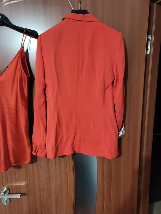 Sacoul și top Massimo Dutti