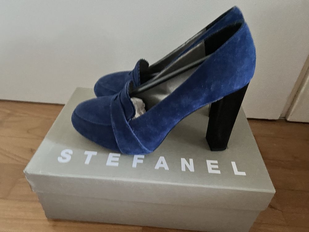 Vand pantofi Stefanel piele intoarsa, superbi mar 39