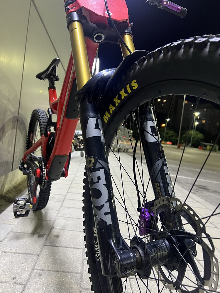 Santa cruz v10.8 2024 не е commencal specialized forbiden propain