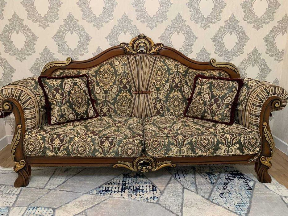 Продается диван и кресло