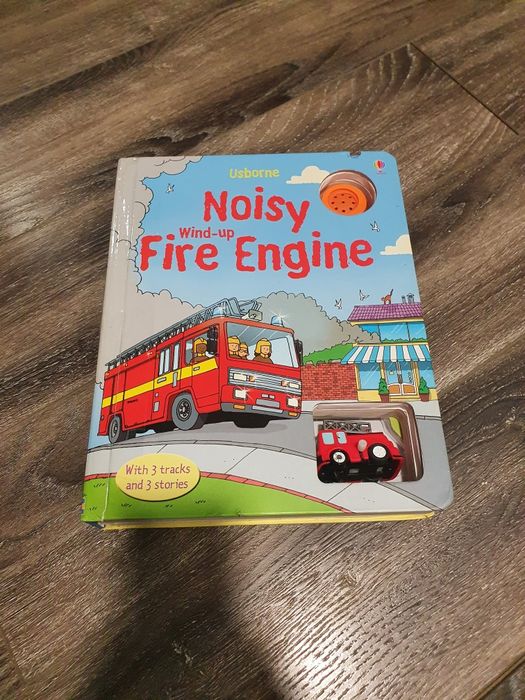 Carti copii si bebeluși, Montessori, Usborne, rafturi carti Montessori