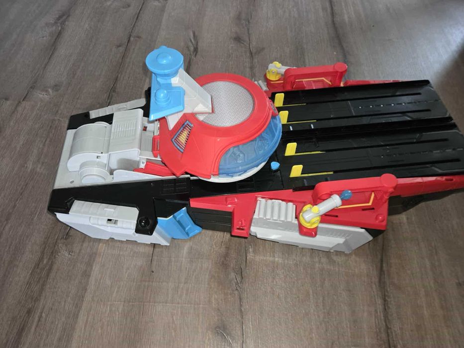 Paw Patrol: The Mighty Movie - Щаб самолетоносач Aircraft Carrier