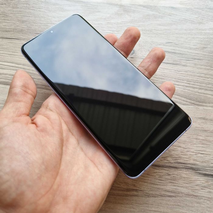 Samsung Galaxy S20 Plus 5G. 12GB/256GB "BTS EDITION"