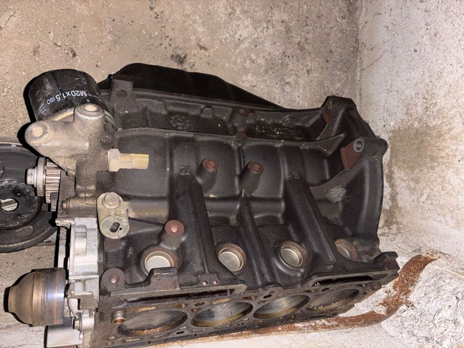 Bloc motor ambielat 1.2 Logan,Sandero,Duster,Renault,cod motor  D4F