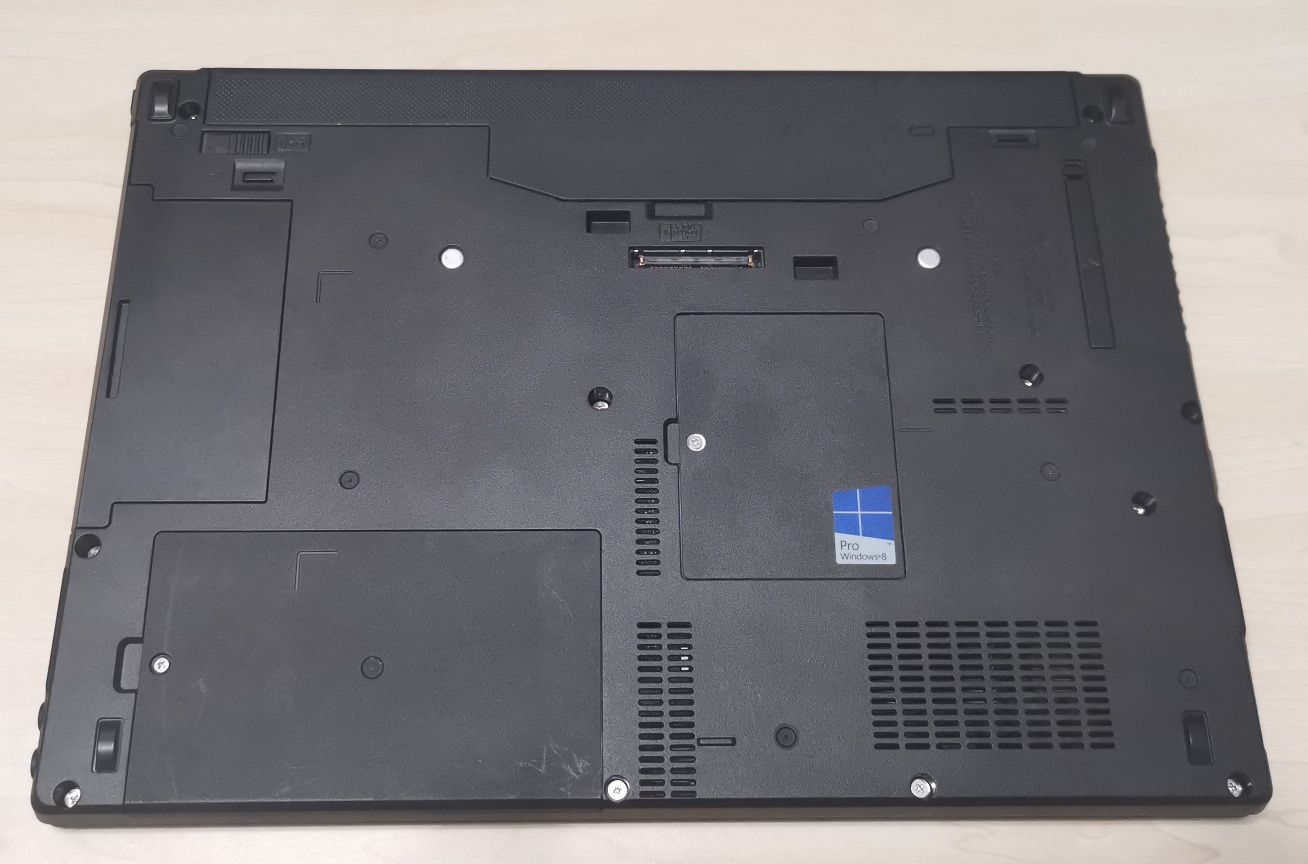 Fujitsu Lifebook E Series E734 NoteBook 13.3 inch