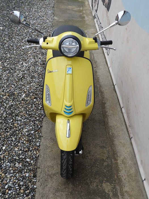 Lichidare Scuter Vespa Primavera S 50 2024 | Rate | Leasing