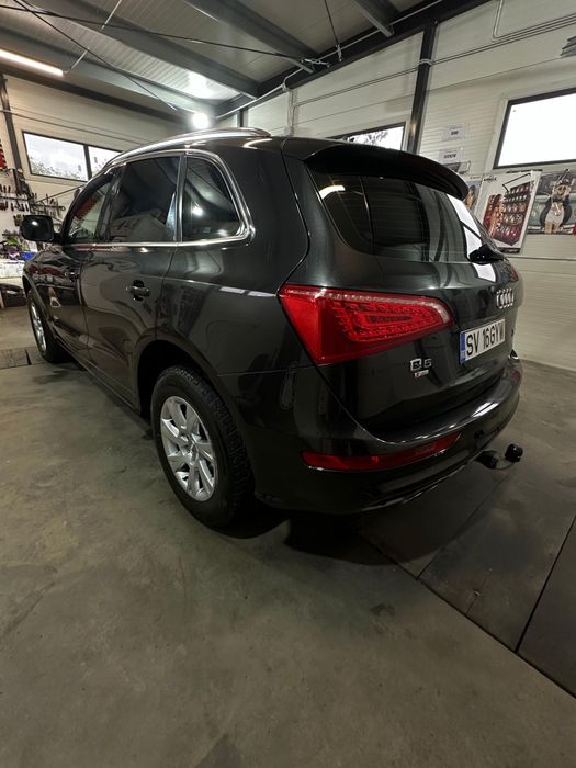 Vând Audi Q5 S-line