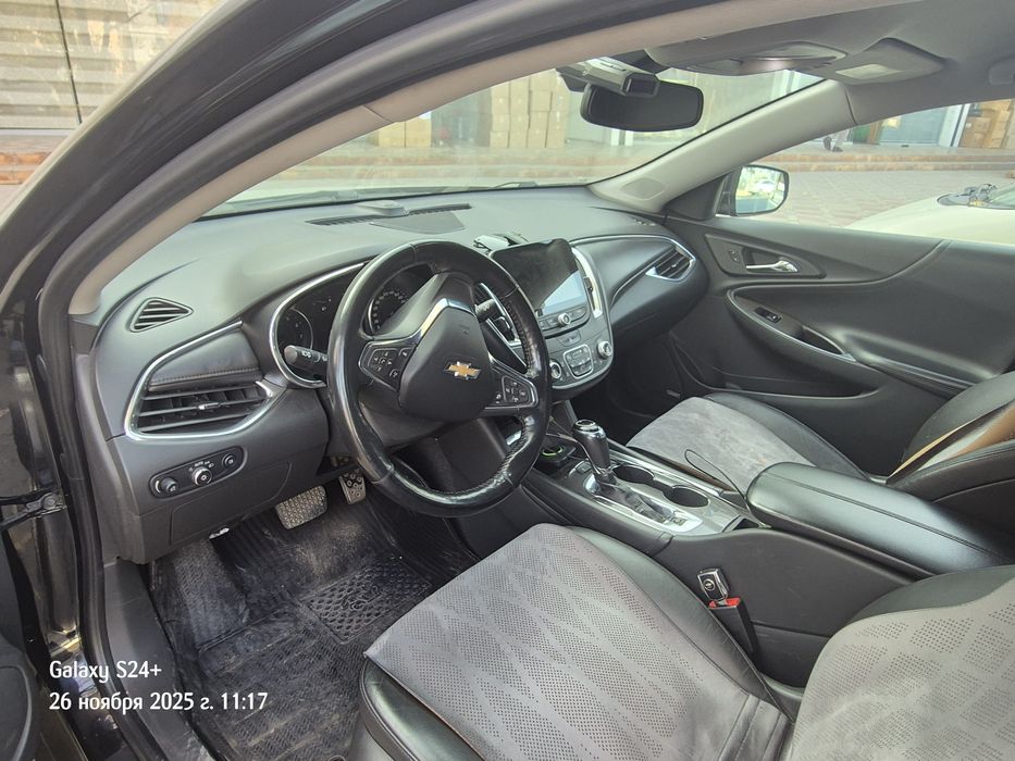 Malibu 2  2.4 sotiladi