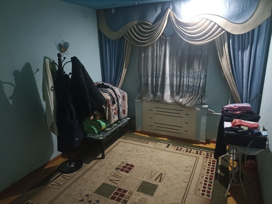 Продается квартира 3 комнатная