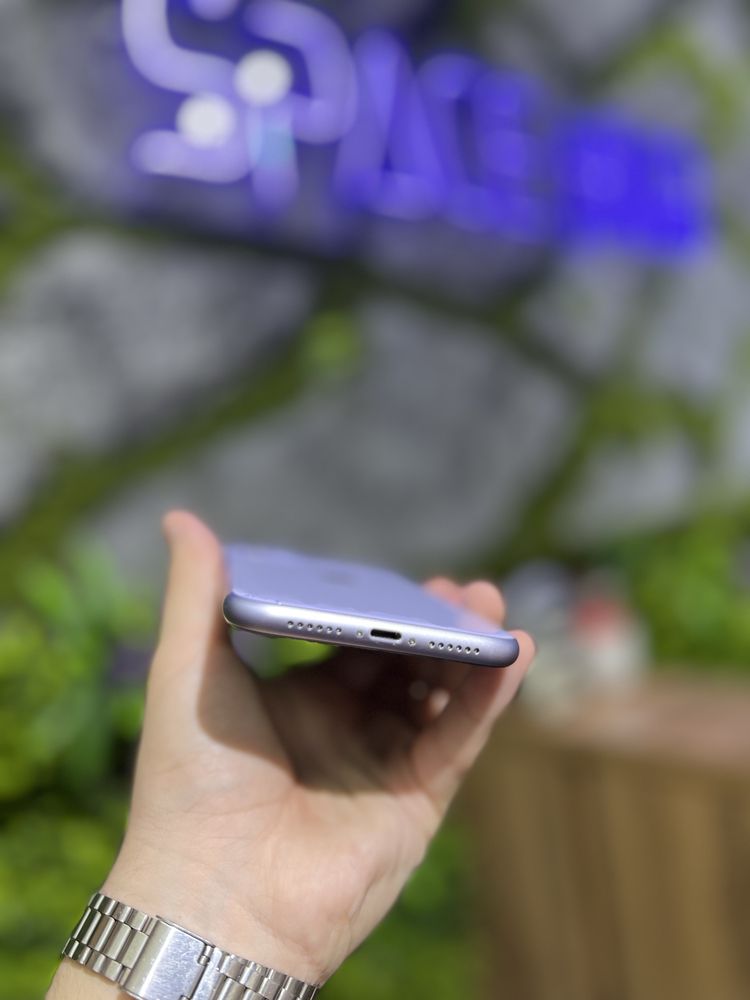 IPhone 11 Purple 64 Gb